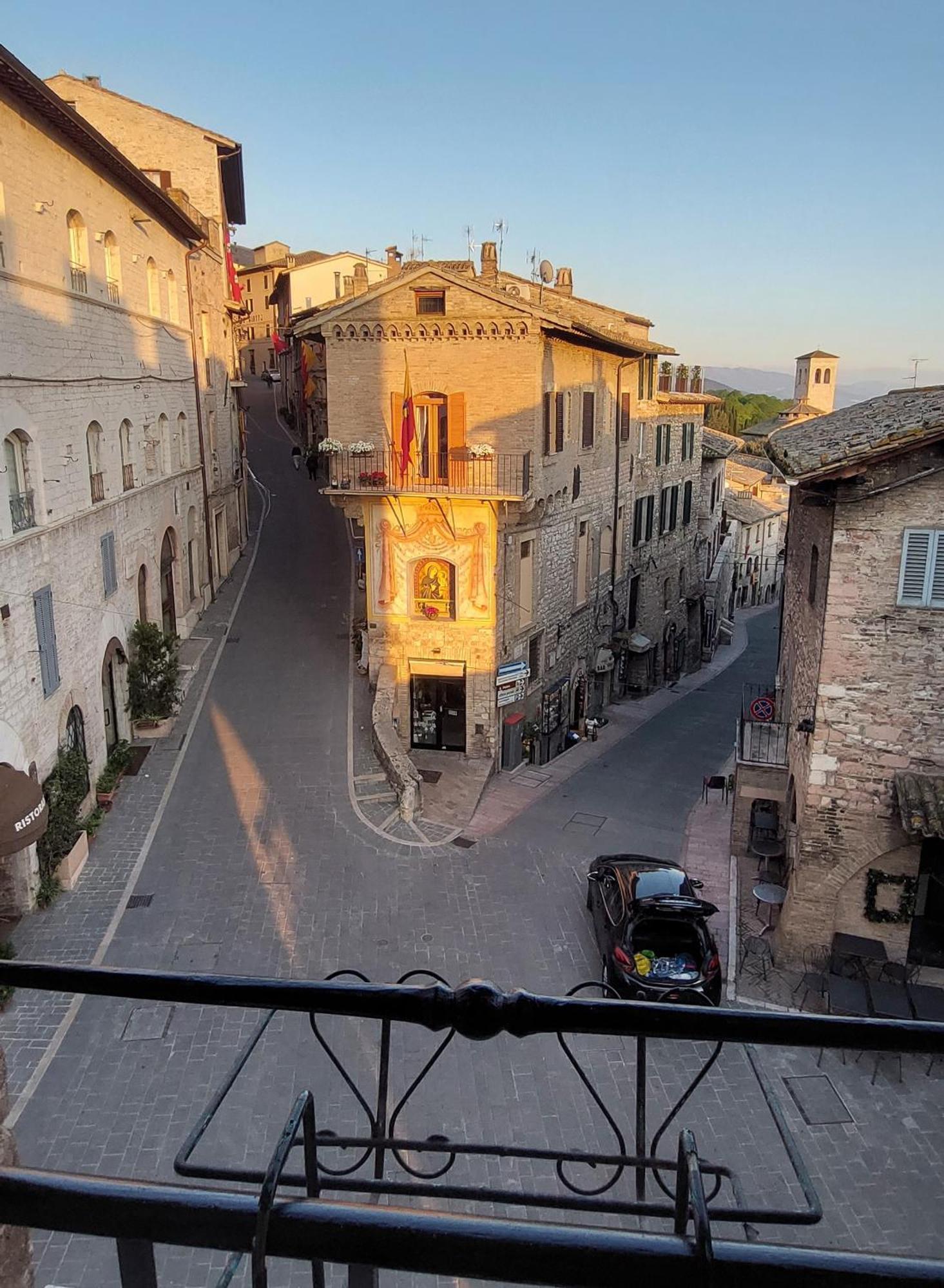 Casa Vacanze Frate Elia Assisi Bagian luar foto